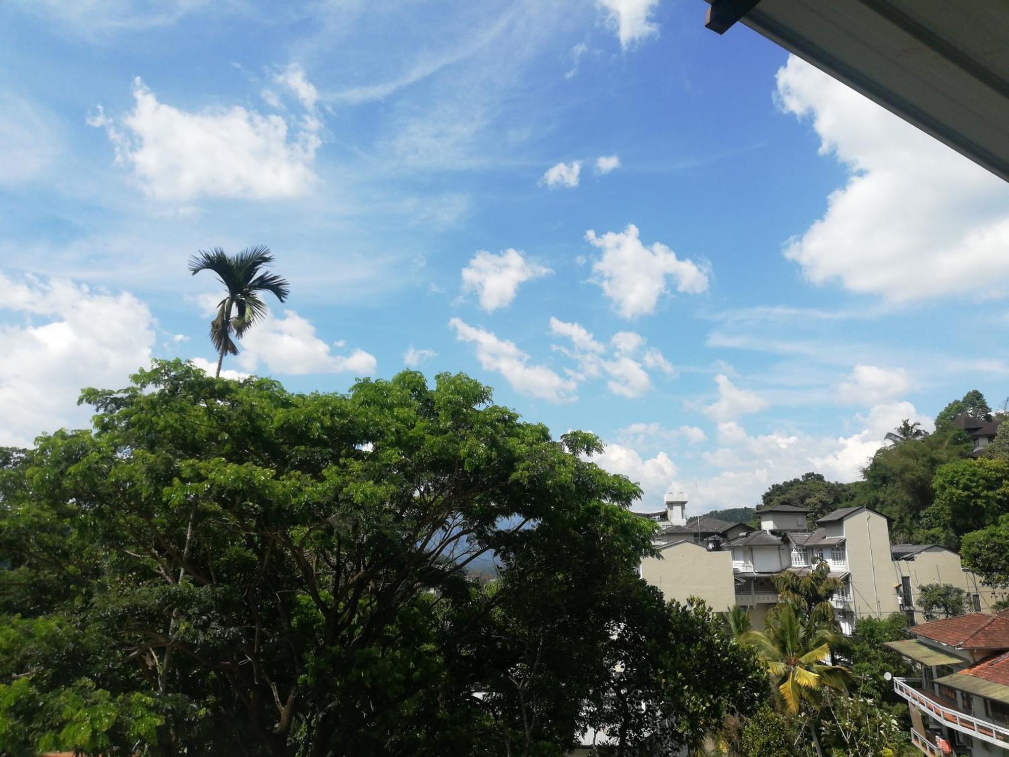 Days Inn B/B Kandy Dış mekan fotoğraf